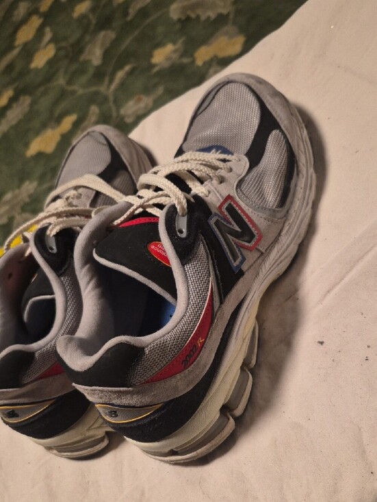 New Balance Gray, Red & Blue Men’s Athletic Sneakers main image 5